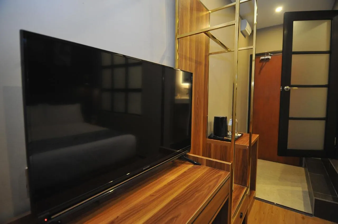 **  Skye Hotel Sunway Petaling Jaya Malesia