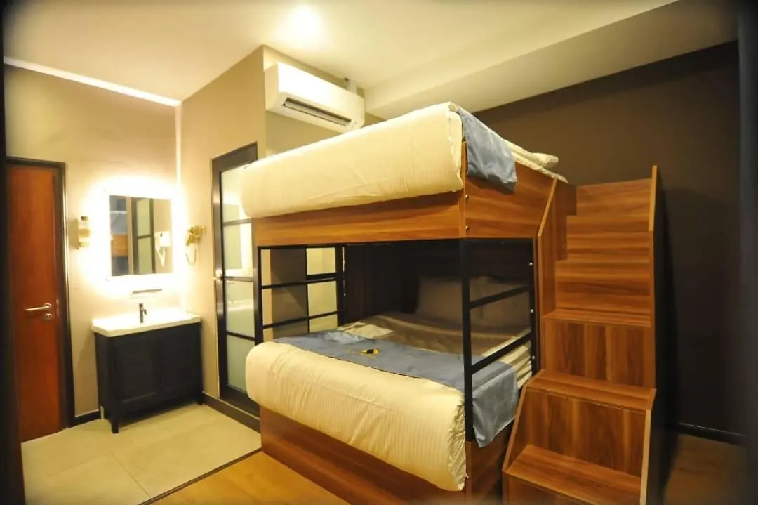 Skye Hotel Sunway Petaling Jaya 2*, Subang Jaya Malajsie